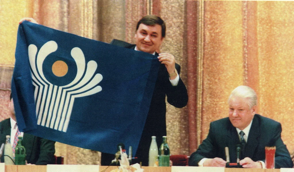 1996 год