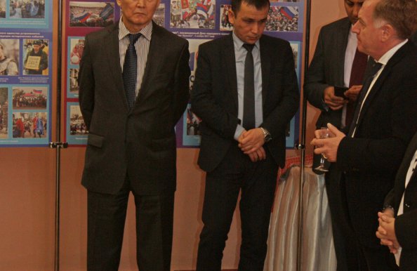 В штаб-квартире СНГ в Минске открылась фотовыставка ко Дню народного единства России