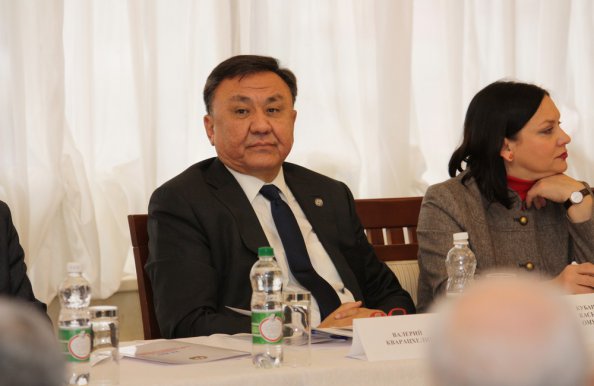 Азербайджан является активным участником многостороннего сотрудничества на пространстве СНГ, вносит весомый вклад в реализацию значимых документов – В.Гуминский