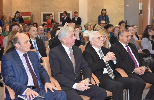 Делегация Исполкома СНГ приняла участие в церемонии открытия книжной выставки в Национальной библиотеке Беларуси