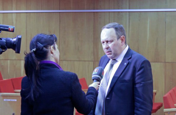 С.Лебедев поздравил коллектив Президентской библиотеки Республики Беларусь с 80-летием со дня ее основания 