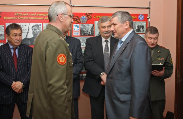 В штаб-квартире СНГ в Минске открылась фотовыставка, посвященная Дню Победы