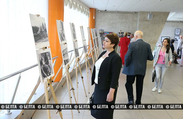 В рамках Х Белорусского международного медиафорума открылась фотовыставка "Этапы Великой Победы"