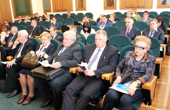 Фоторепортаж работы секции «Взаимодействие государств – участников СНГ в сфере культуры, туризма, спорта и молодежной политики» на конференции, посвященной 25-летию СНГ