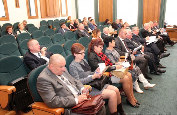 Фоторепортаж работы секции «Взаимодействие государств – участников СНГ в сфере культуры, туризма, спорта и молодежной политики» на конференции, посвященной 25-летию СНГ