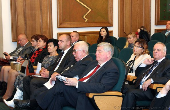 Фоторепортаж работы секции «Взаимодействие государств – участников СНГ в сфере культуры, туризма, спорта и молодежной политики» на конференции, посвященной 25-летию СНГ