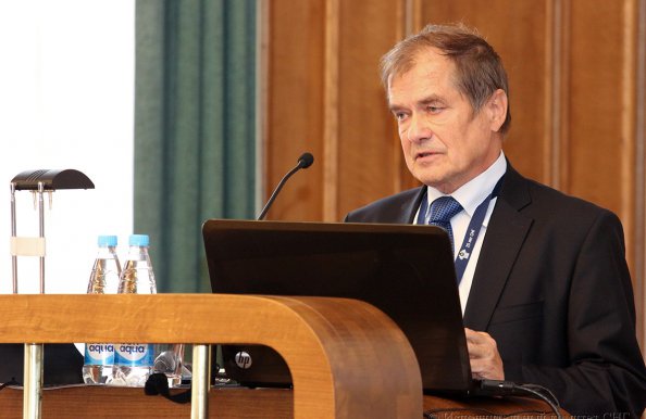 Фоторепортаж работы секции «Взаимодействие государств – участников СНГ в сфере культуры, туризма, спорта и молодежной политики» на конференции, посвященной 25-летию СНГ