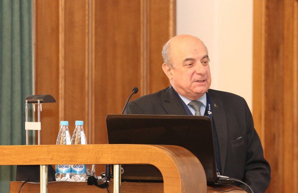 Фоторепортаж работы секции «Взаимодействие государств – участников СНГ в сфере культуры, туризма, спорта и молодежной политики» на конференции, посвященной 25-летию СНГ