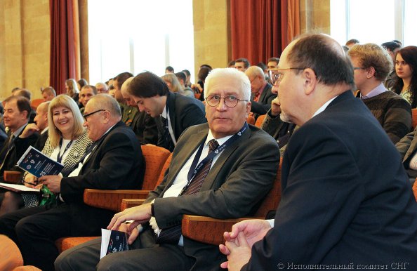 Фоторепортаж открытия Международной научно-практической конференции «25 лет Содружеству Независимых Государств: итоги, перспективы»