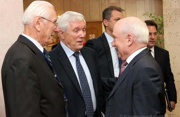 Фоторепортаж открытия Международной научно-практической конференции «25 лет Содружеству Независимых Государств: итоги, перспективы»