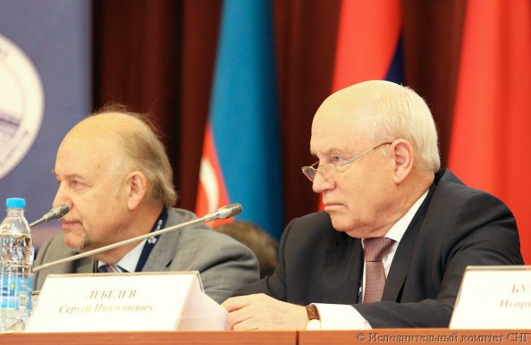 Фоторепортаж открытия Международной научно-практической конференции «25 лет Содружеству Независимых Государств: итоги, перспективы»