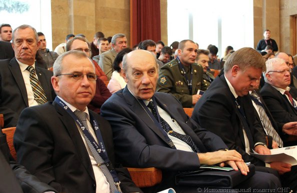 Фоторепортаж открытия Международной научно-практической конференции «25 лет Содружеству Независимых Государств: итоги, перспективы»