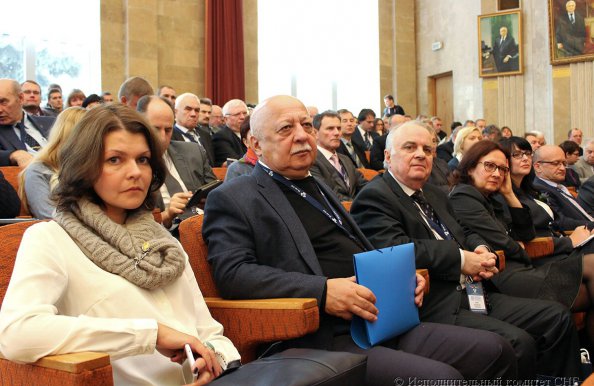 Фоторепортаж открытия Международной научно-практической конференции «25 лет Содружеству Независимых Государств: итоги, перспективы»