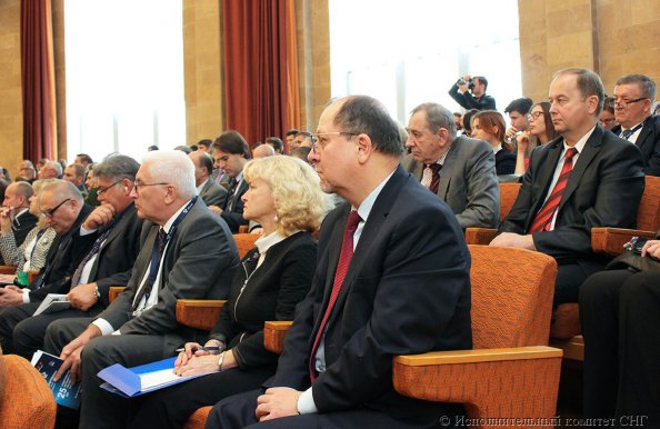 Фоторепортаж открытия Международной научно-практической конференции «25 лет Содружеству Независимых Государств: итоги, перспективы»