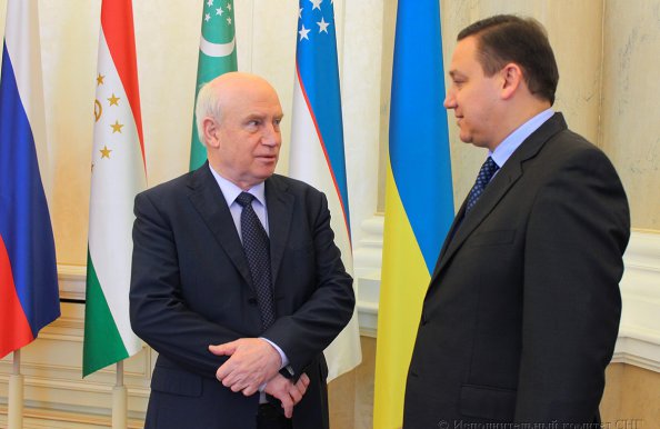 Фоторепортаж второго дня работы Международной научно-практической конференции «25 лет Содружеству Независимых Государств: итоги, перспективы»