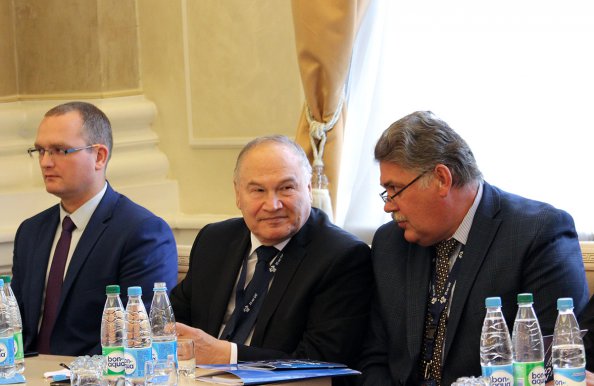 Фоторепортаж второго дня работы Международной научно-практической конференции «25 лет Содружеству Независимых Государств: итоги, перспективы»