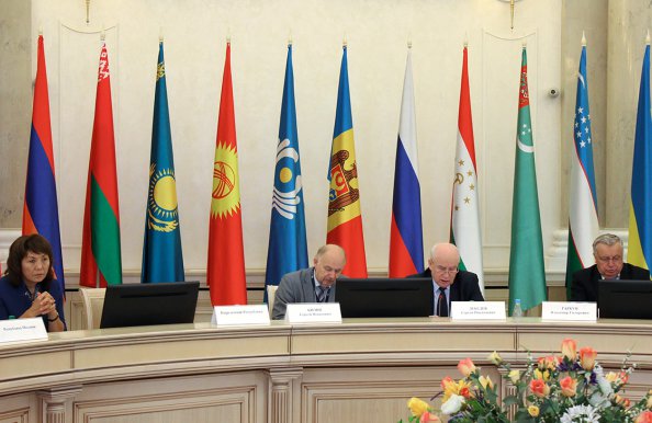 Фоторепортаж второго дня работы Международной научно-практической конференции «25 лет Содружеству Независимых Государств: итоги, перспективы»