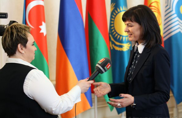 Гашение марки к 100-летию БЕЛТА состоялось в Минске в рамках заседания Информсовета СНГ