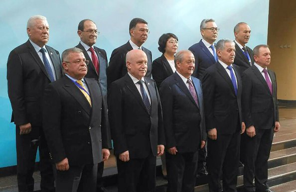 Заседание Совета министров иностранных дел Содружества Независимых Государств прошло в Душанбе