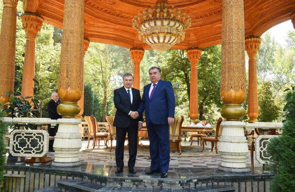 В Душанбе состоялось заседание Совета глав государств СНГ