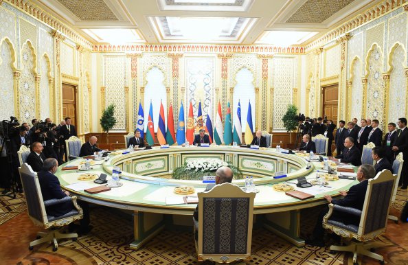В Душанбе состоялось заседание Совета глав государств СНГ