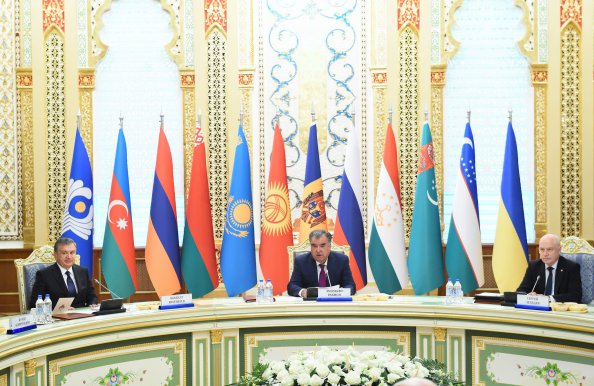 В Душанбе состоялось заседание Совета глав государств СНГ