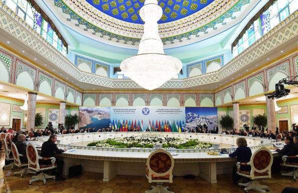 В Душанбе состоялось заседание Совета глав государств СНГ